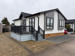 Photo 1- click for photo gallery